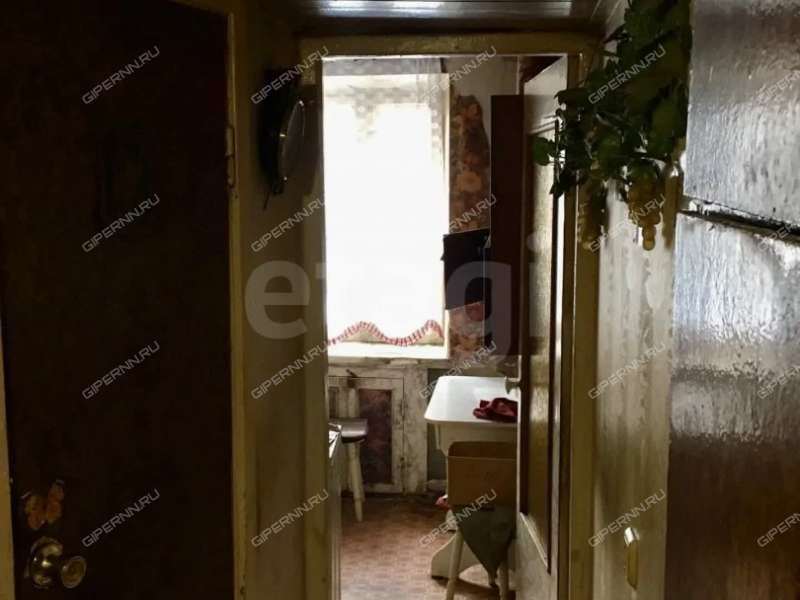 трёхкомнатная квартира на Мончегорской улице дом 6а