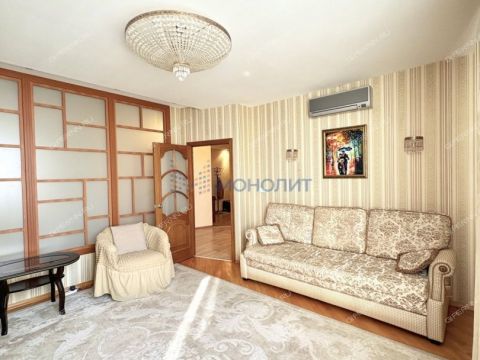 3-komnatnaya-ul-maslyakova-d-12a фото