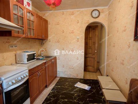 2-komnatnaya-ul-aleksandra-hohlova-d-21 фото
