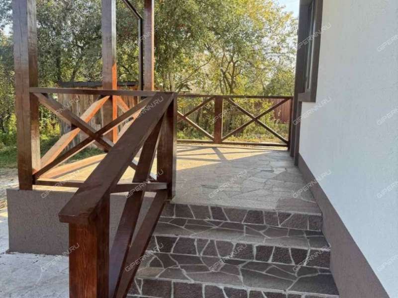 дом на 334 село Большое Мокрое