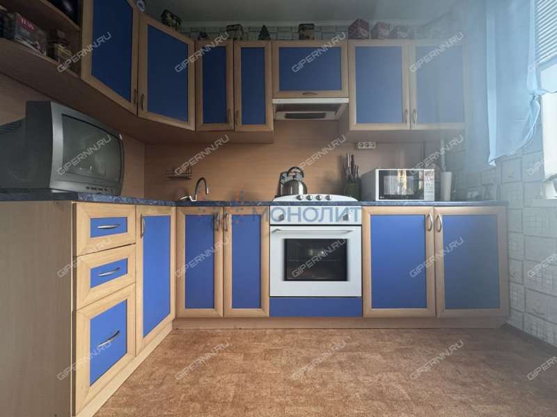 двухкомнатная квартира на улице Панфиловцев дом 5