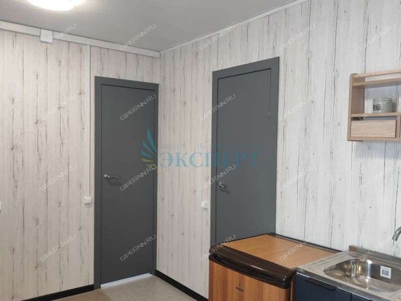 дом на  посёлок Ждановский