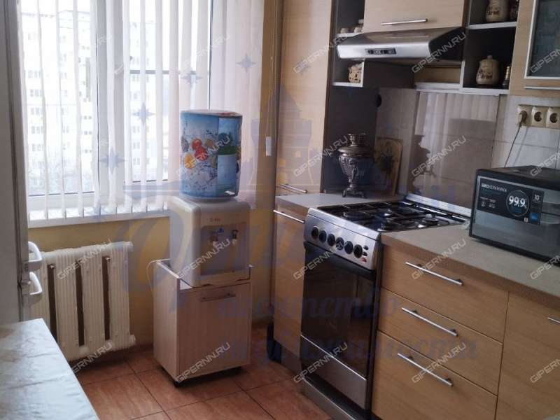 трёхкомнатная квартира на улице Декабристов дом 9