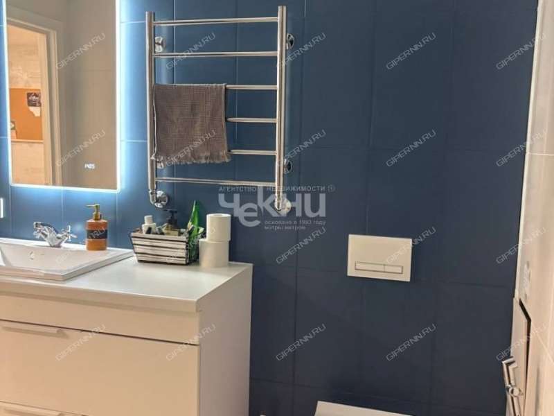 помещение под коммерческую недвижимость на Алексеевской улице