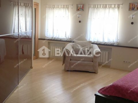 7-komnatnaya-pl-sennaya-d-6-49 фото