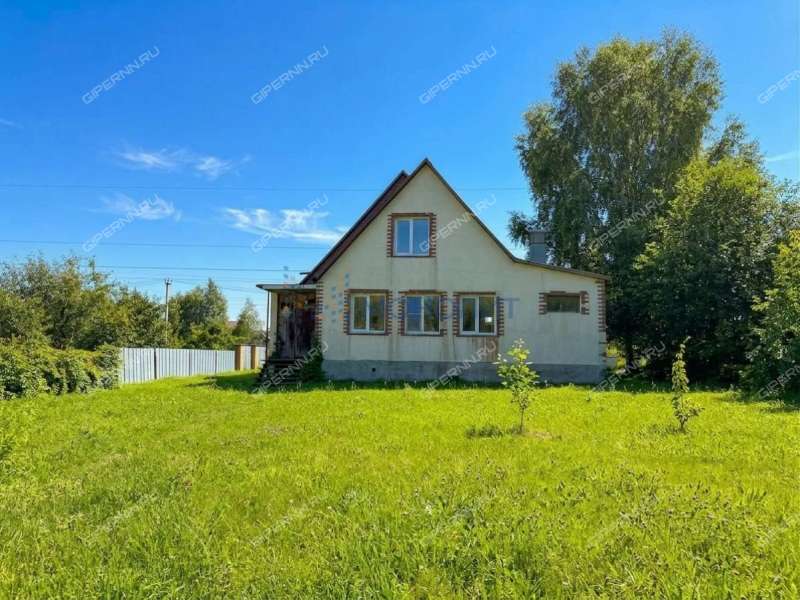 дом на улице Мира посёлок Неклюдово