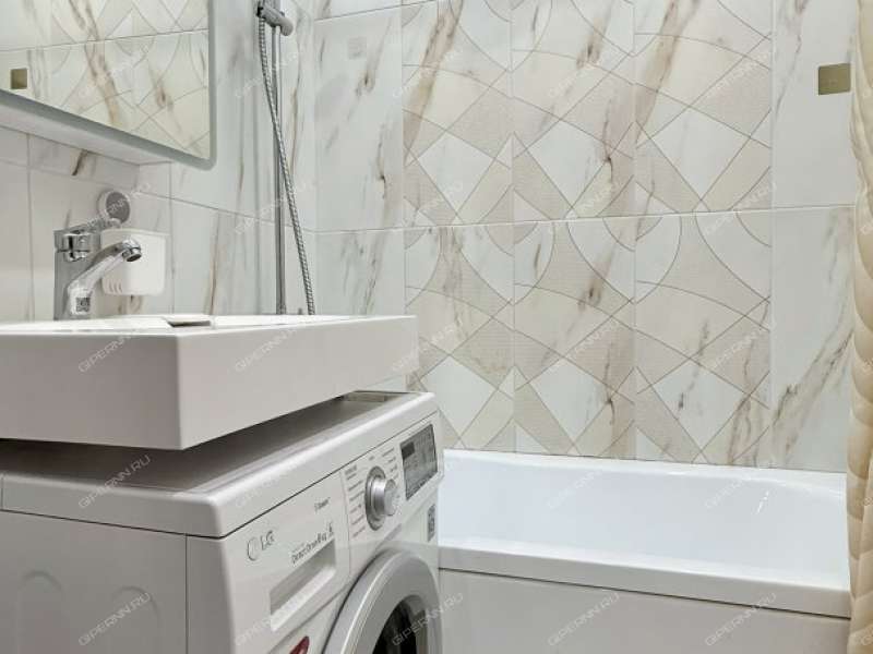 однокомнатная квартира на улице Политбойцов дом 12