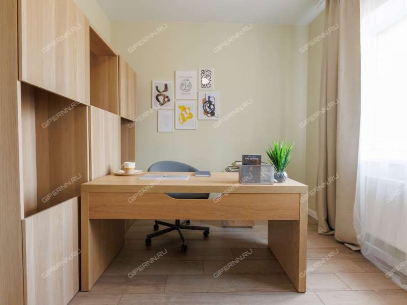 дом на 4-й Цветочной улице деревня Крутая