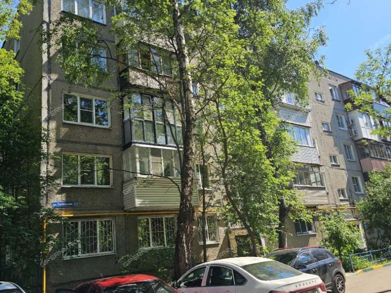четырёхкомнатная квартира на Таганской улице дом 7 к1