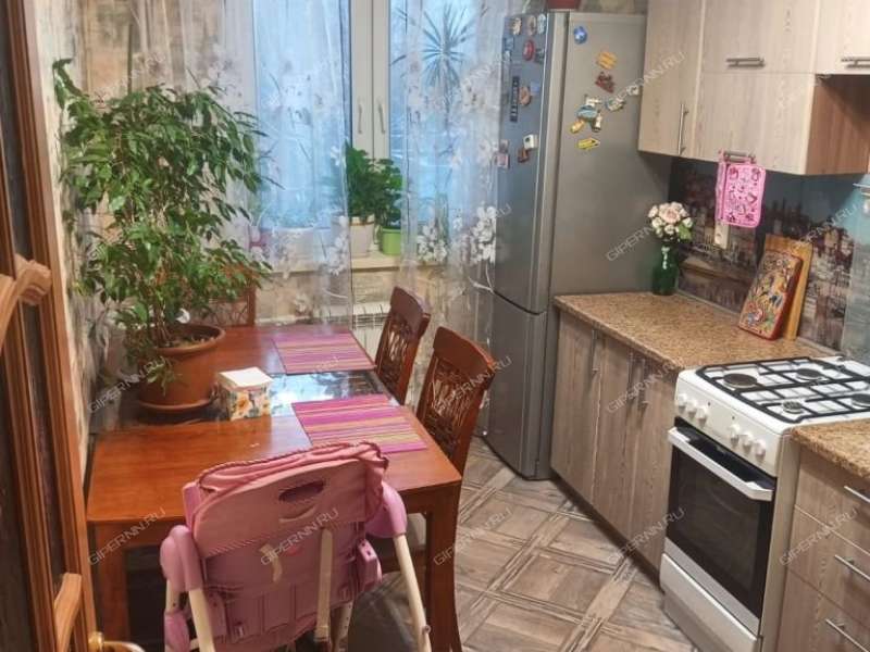 трёхкомнатная квартира на Космической улице дом 60