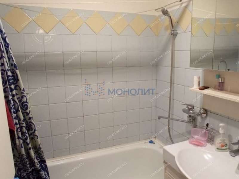двухкомнатная квартира на проспекте Циолковского дом 102А город Дзержинск