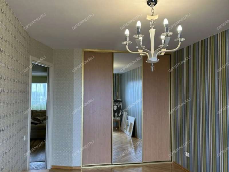 пятикомнатная квартира на Ошарской улице дом 88 к1