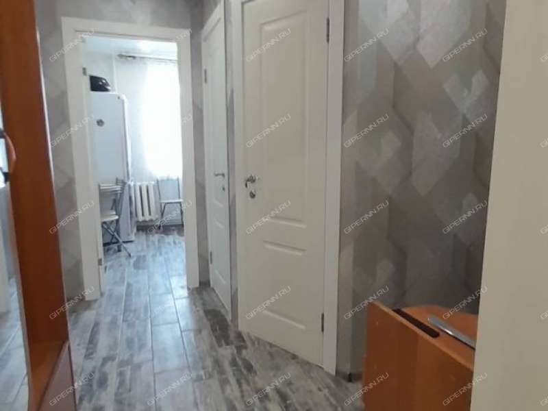 трёхкомнатная квартира на улице Бекетова дом 73