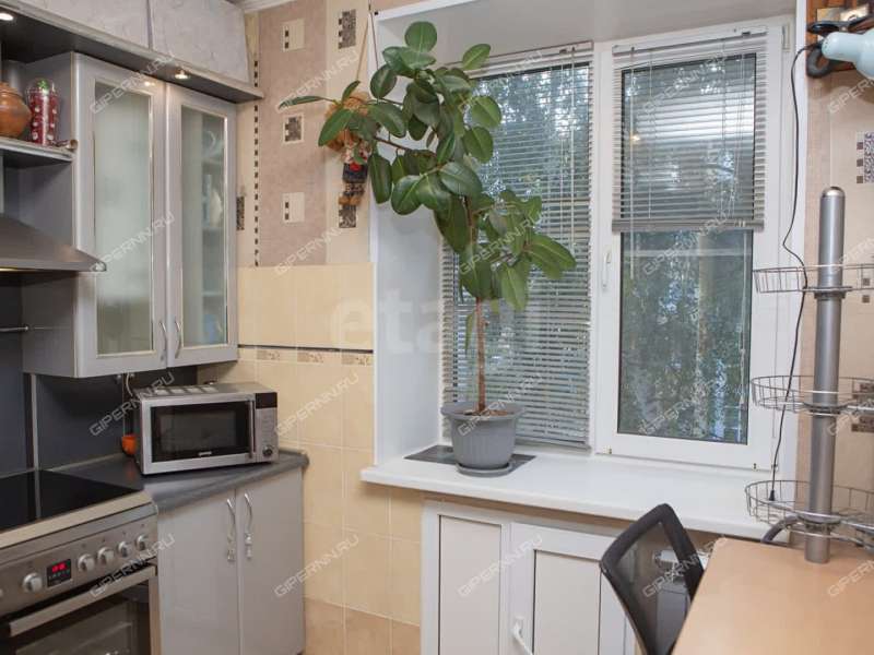 однокомнатная квартира на Радужной улице дом 4а