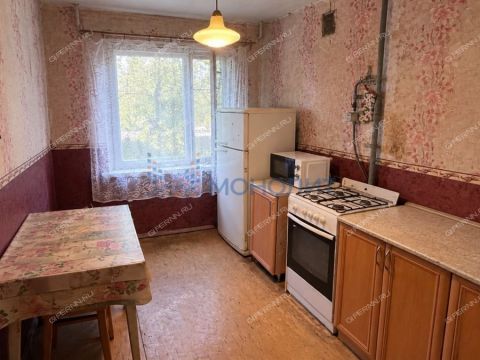 3-komnatnaya-ul-pyatigorskaya-d-12 фото