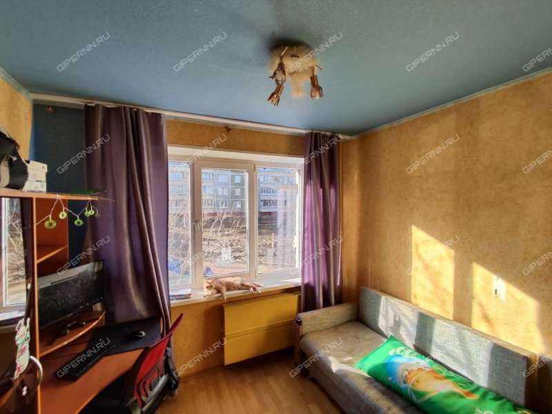 трёхкомнатная квартира на улице Челюскинцев дом 19