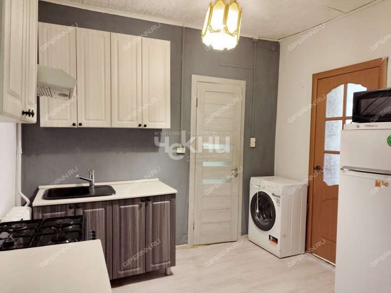 однокомнатная квартира на улице Октябрьской Революции дом 56