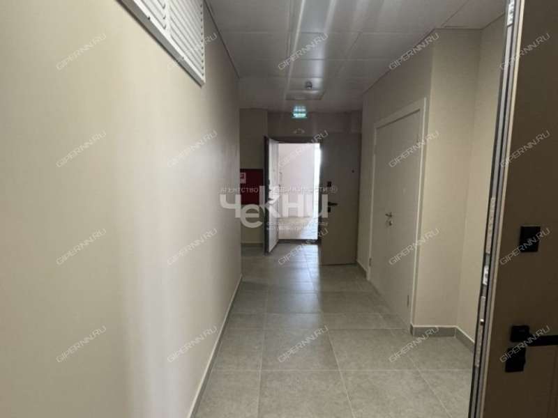 двухкомнатная квартира на улице Сергея Акимова дом 50