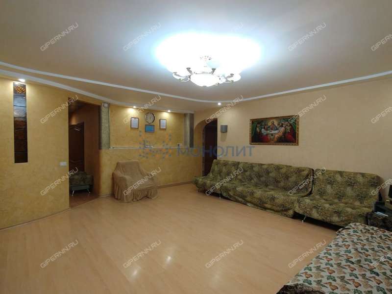 четырёхкомнатная квартира на Тираспольской улице дом 11