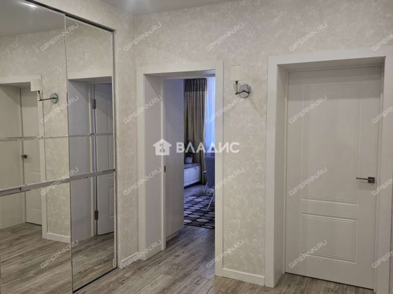 трёхкомнатная квартира на проспекте Гагарина дом 36 к4