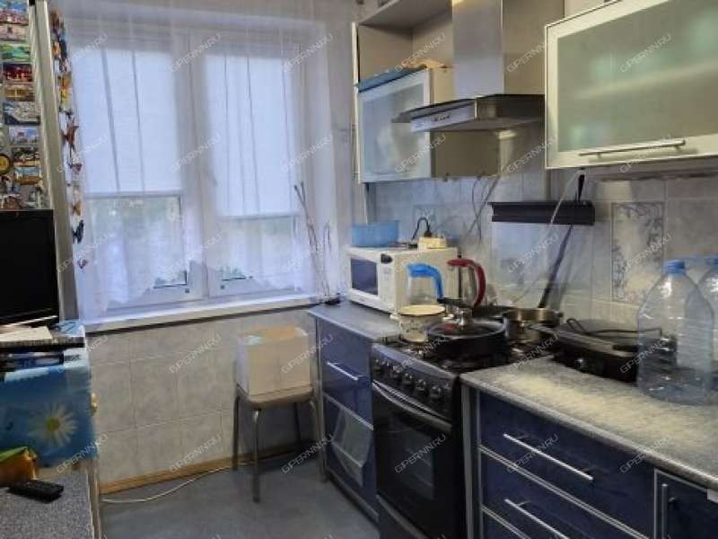 трёхкомнатная квартира на проспекте Бусыгина дом 9