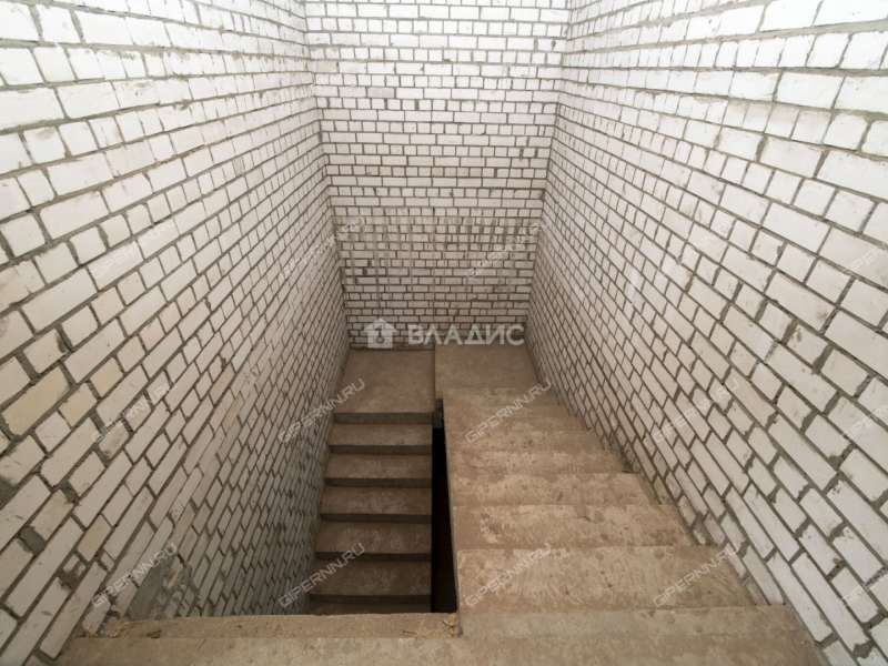 дом на  деревня Утечино