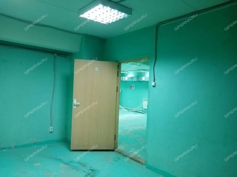 помещение под склад на улице Новикова-Прибоя