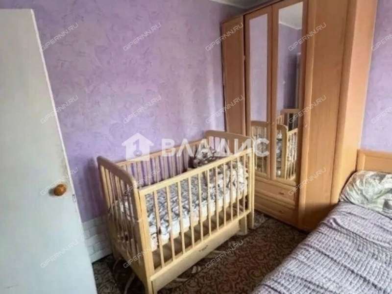 четырёхкомнатная квартира на улице Героя Самочкина дом 9