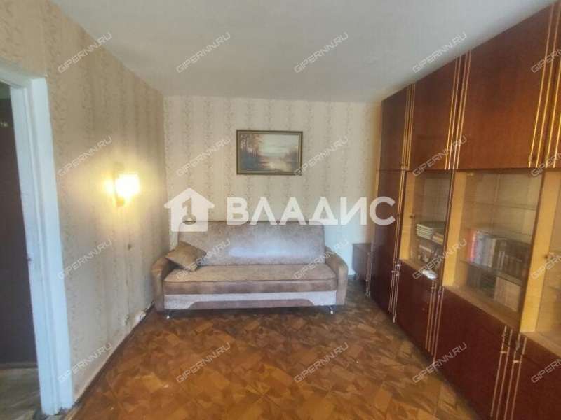 трёхкомнатная квартира на улице Бонч-Бруевича дом 3