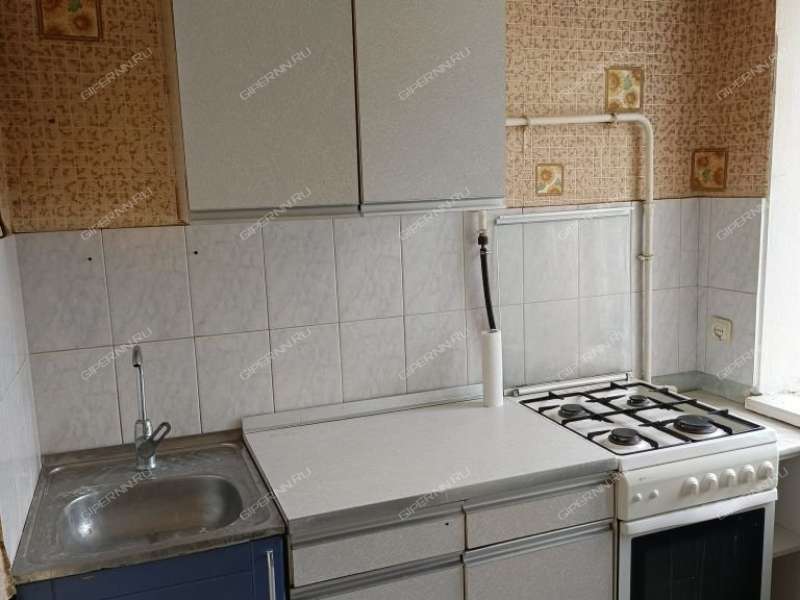 однокомнатная квартира в 2-м микрорайоне дом 22 город Кстово