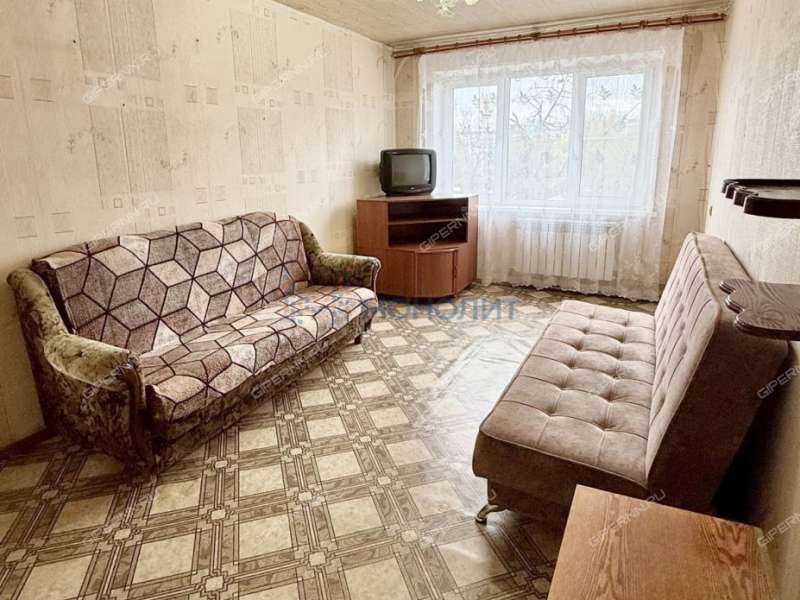 трёхкомнатная квартира на Кировской улице дом 7