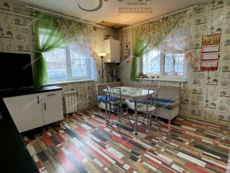 дом на  деревня Софроново