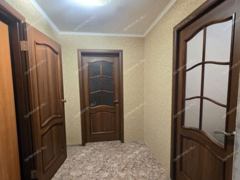 3-komnatnaya-ul-rodionova-d-17-k4 фото