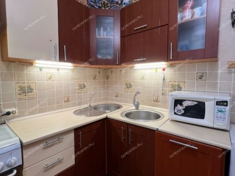 2-komnatnaya-ul-uchitelskaya-d-12 фото