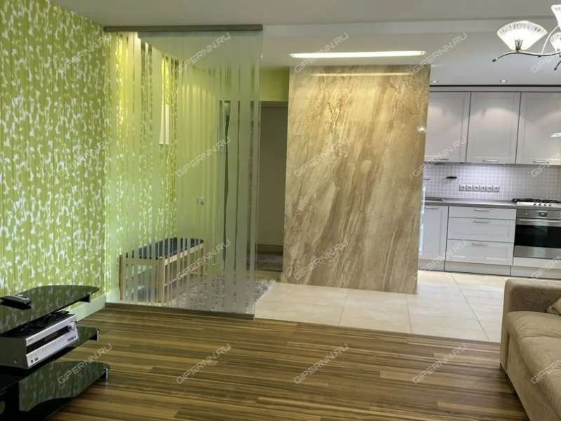 пятикомнатная квартира на Ошарской улице дом 88 к1