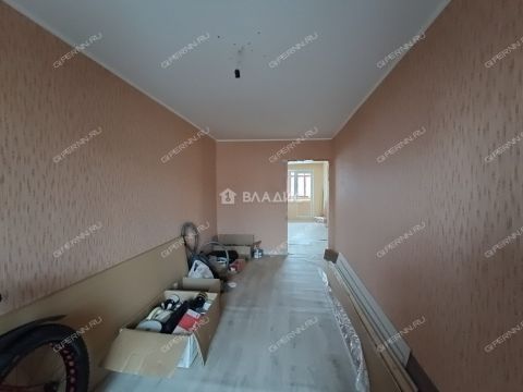 3-komnatnaya-ul-pyatigorskaya-d-12 фото