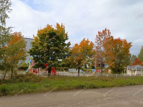 3-komnatnaya-poselok-novosmolinskiy-volodarskiy-rayon фото