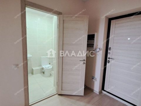 1-komnatnaya-ul-zelenhozovskaya-d-1n фото