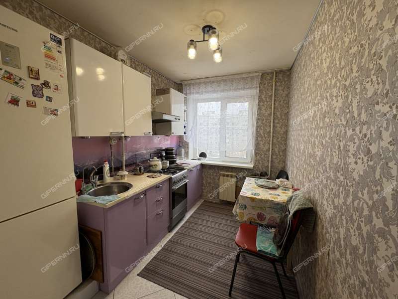 трёхкомнатная квартира на улице Адмирала Макарова дом 3