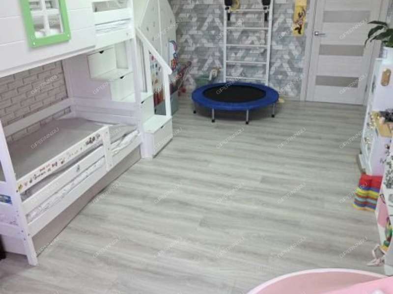 трёхкомнатная квартира на Лысогорской улице дом 89 к3
