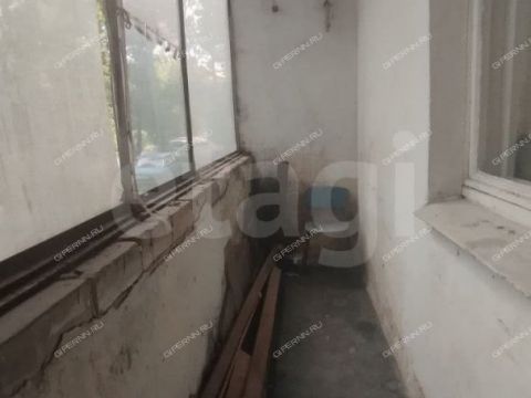 2-komnatnaya-ul-tihoreckaya-d-5a фото