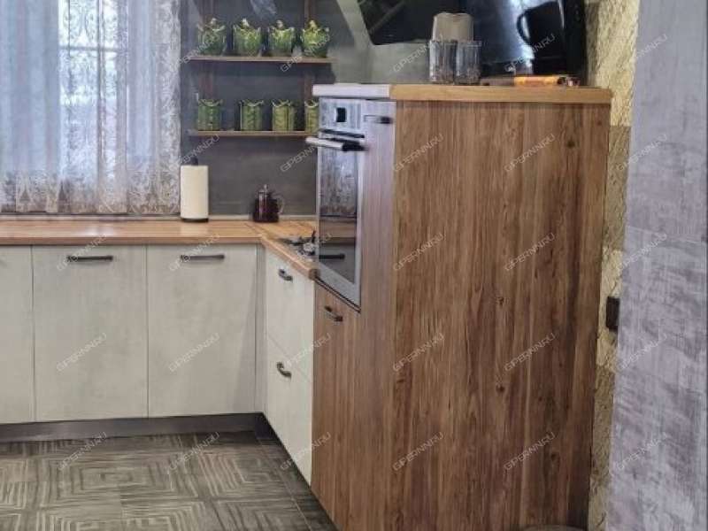 коттедж на улице Дружбы посёлок Ляхово