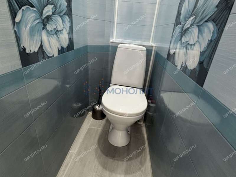 двухкомнатная квартира на проспекте Бусыгина дом 16