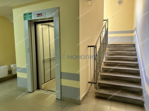 1-komnatnaya-ul-burnakovskaya-d-53 фото