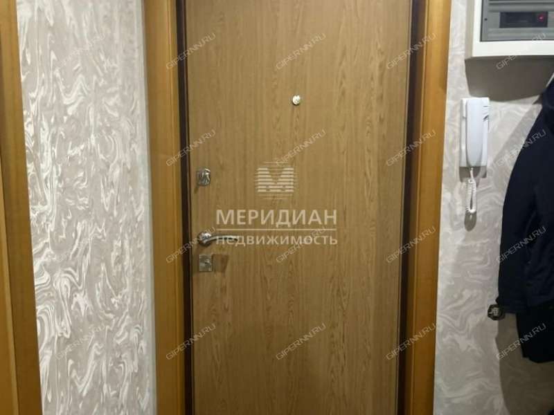 трёхкомнатная квартира на Берёзовской улице дом 92