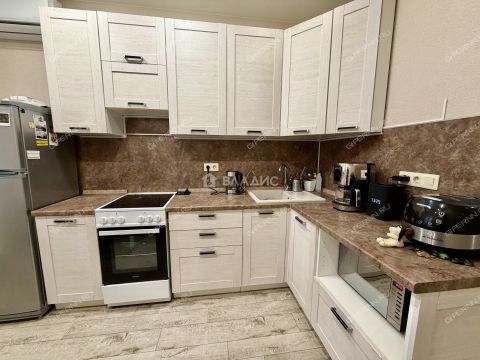 1-komnatnaya-ul-iyulskih-dney-d-1-k2 фото