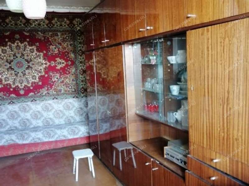 однокомнатная квартира на улице Красных Партизан дом 18