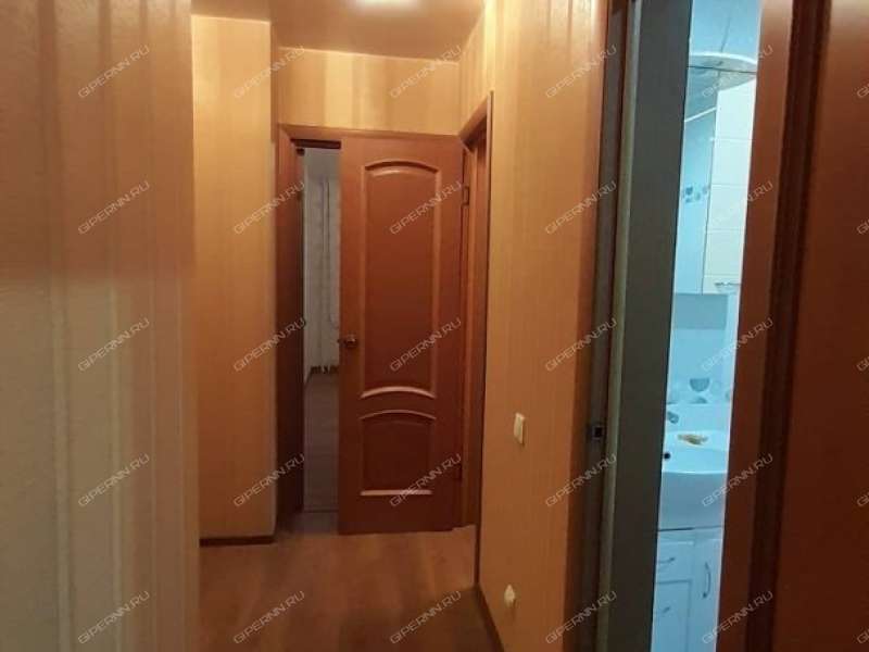 трёхкомнатная квартира на Ошарской улице дом 98