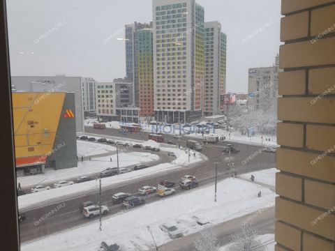 3-komnatnaya-ul-rodionova-d-189-24 фото