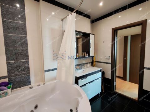 3-komnatnaya-ul-borisa-panina-d-7v фото